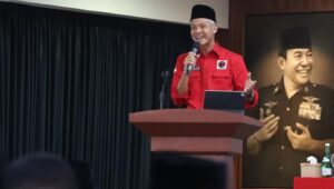 Prabowo Bilang Hati PDIP Sama dengan Pemerintah, Ganjar Tegaskan PDIP Tetap di Luar Koalisi Pemerintah