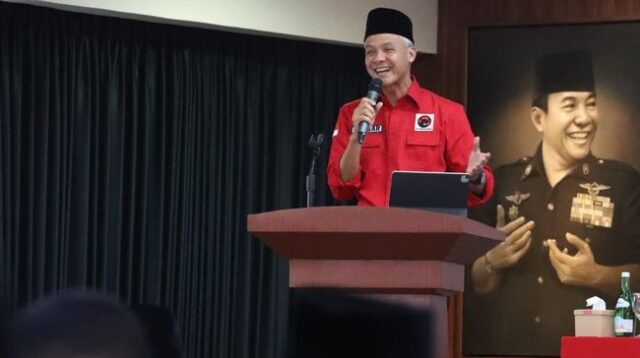 Prabowo Bilang Hati PDIP Sama dengan Pemerintah, Ganjar Tegaskan PDIP Tetap di Luar Koalisi Pemerintah
