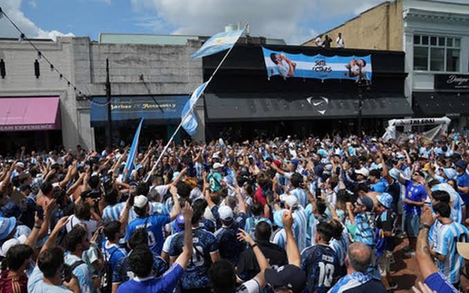 Suporter Argentina Dominasi New York Jelang Fina