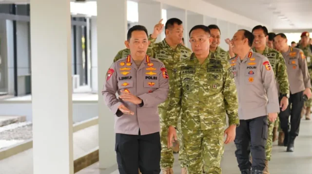 Kapolri dan Jajaran Silaturahmi dan Koordinasi dengan Panglima TNI