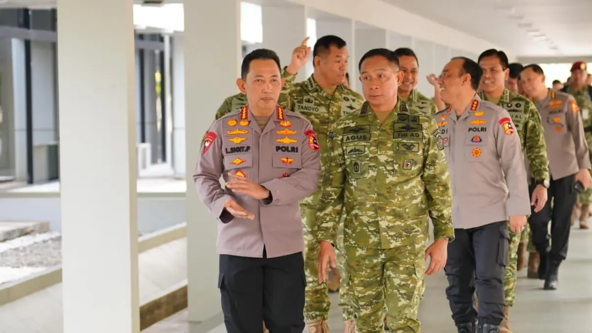 Kapolri dan Jajaran Silaturahmi dan Koordinasi dengan Panglima TNI