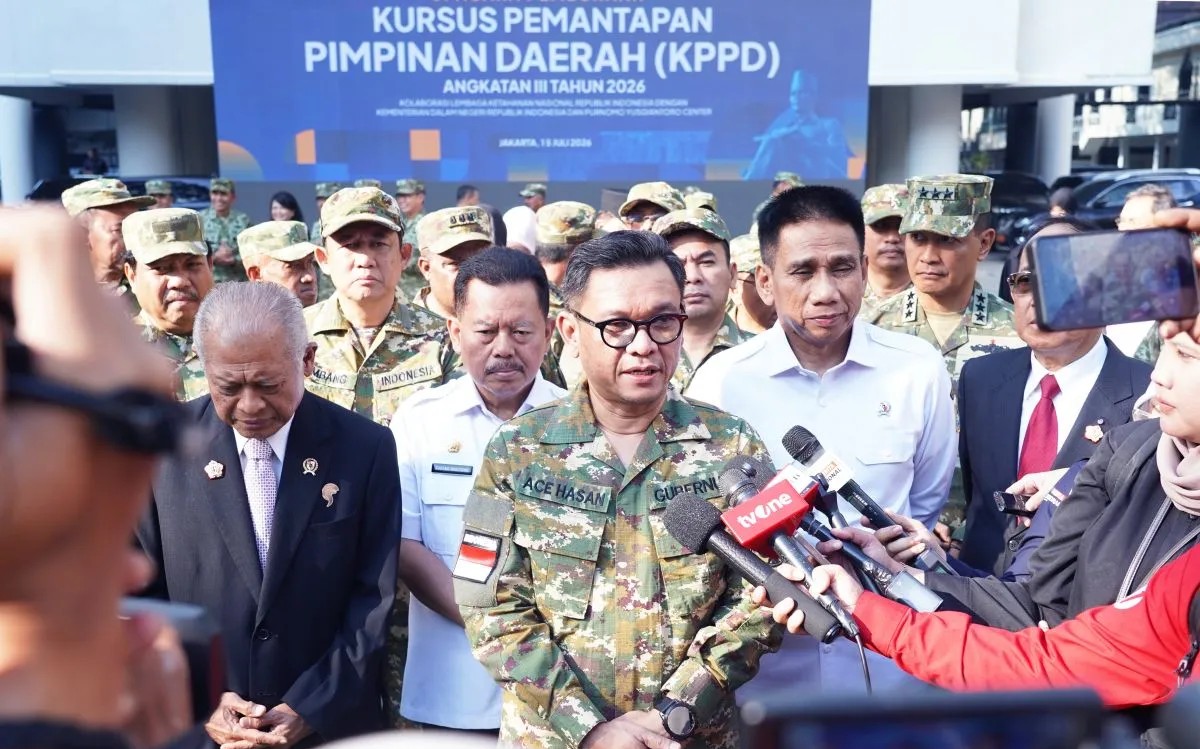 25 Kepala Daerah Belajar Pelayanan Publik ke Singapura
