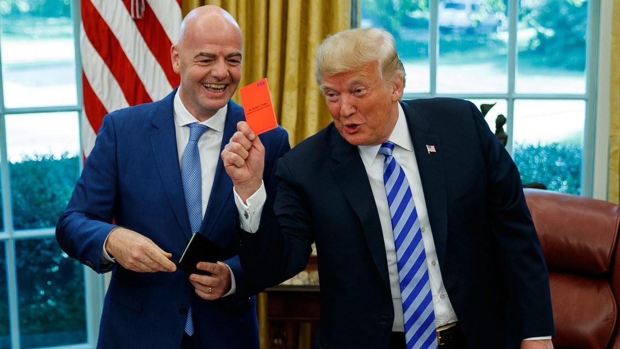 Parlemen Eropa Soroti Intervensi Trump di FIFA