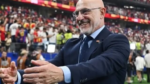 De la Fuente, Arsitek Kebangkitan Spanyol