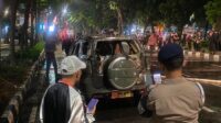Mobil Dinas TNI Terbakar di Senen