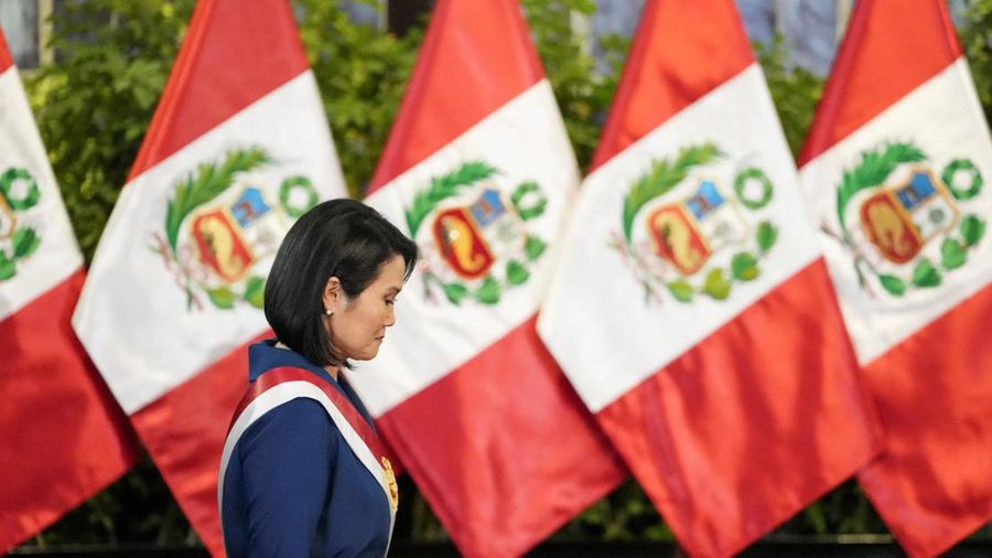 Dilantik Jadi Presiden, Keiko Fujimori Langsung Tetapkan Darurat Nasional