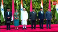 PM India Kunjungi Gedung DPR, Disambut Puan Maharani