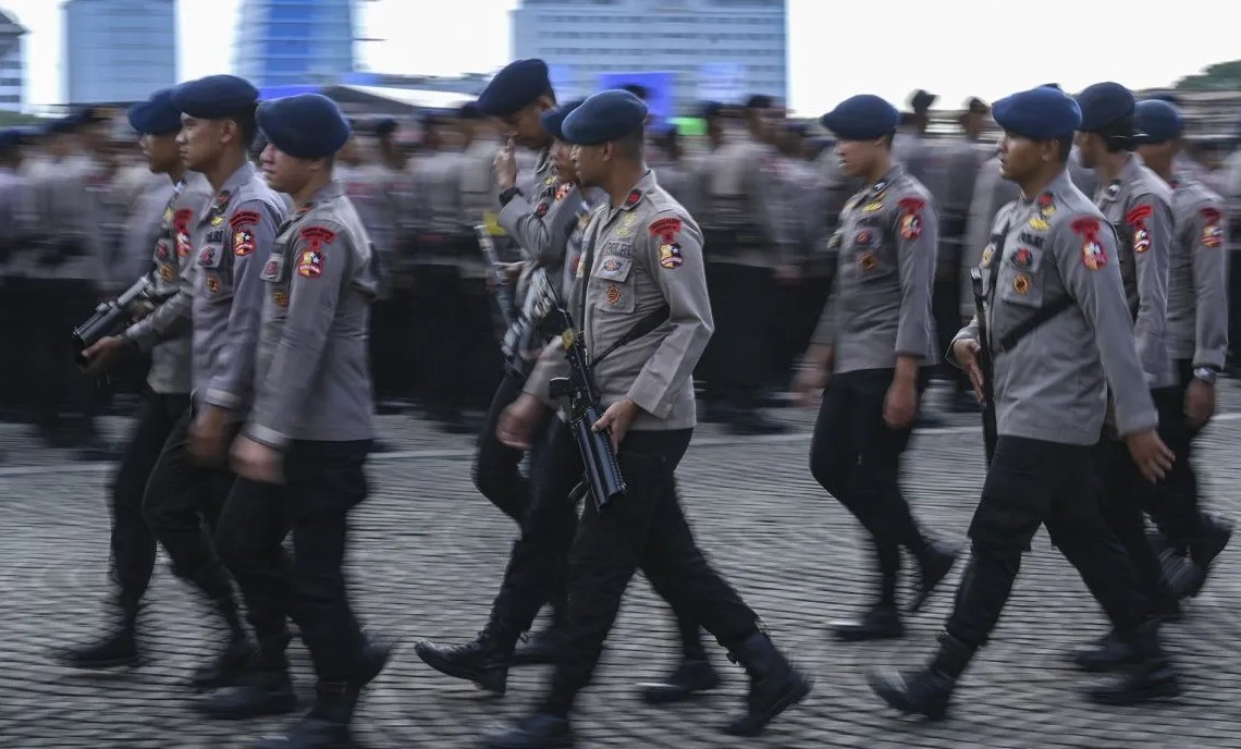 Ratusan Personel Disiagakan, Empat Aksi Demo Warnai Jakarta Pusat Hari Ini