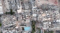 potret-kerusakan-gempa-di-la-guaira-bangunan-hancur-terlihat-dari-udara-1782700926965_169 Ribuan Tewas, Venezuela Dirundung Duka
