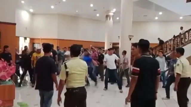 Ricuh Rapat Anggaran DPRD Riau, Dua Politisi Golkar Dilaporkan