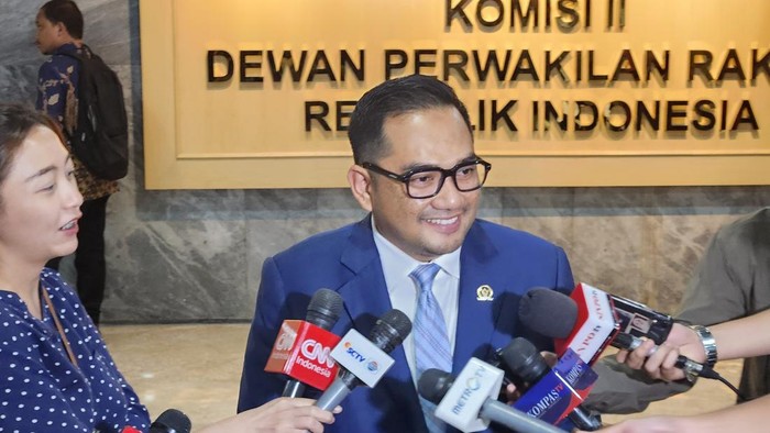 Hari ini Komisi II DPR Bahas TKD dan Nasib PPPK Bersama Mendagri
