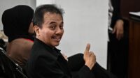 sidang-perdana-praperadilan-roy-suryo-1782719016051_169 Hakim: Roy Suryo Menyalahgunakan Praperadilan