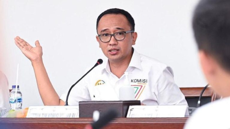Gerindra Tepis Hotman: Presiden Tak Pernah Intervensi Hukum