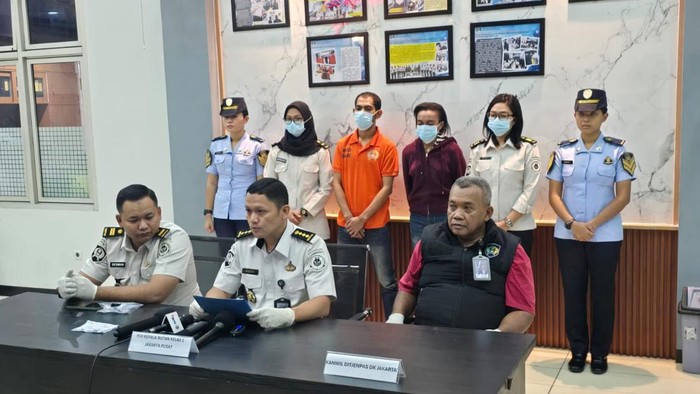 Petugas Rutan Gagalkan Wanita Seludupkan Sabu Ke Rutan Salemba