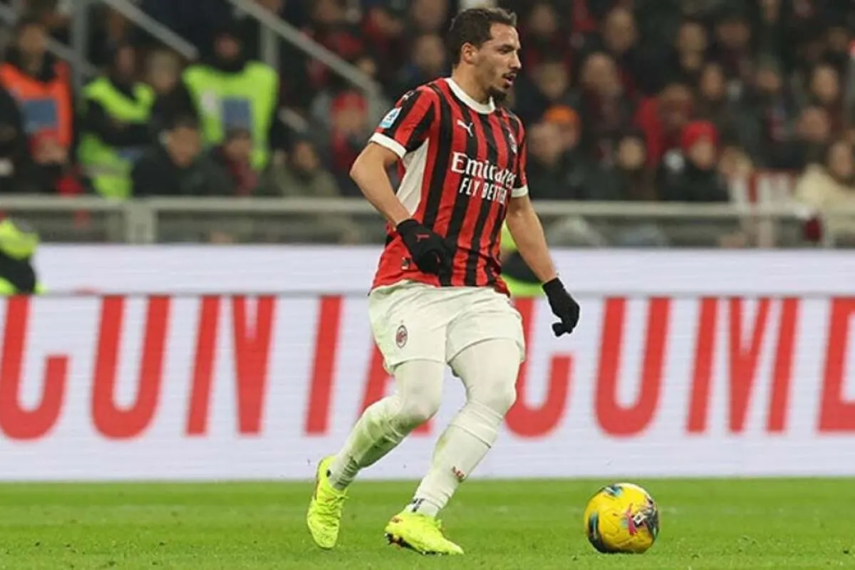 AC Milan Resmi Akhiri Kontrak Ismael Bennacer