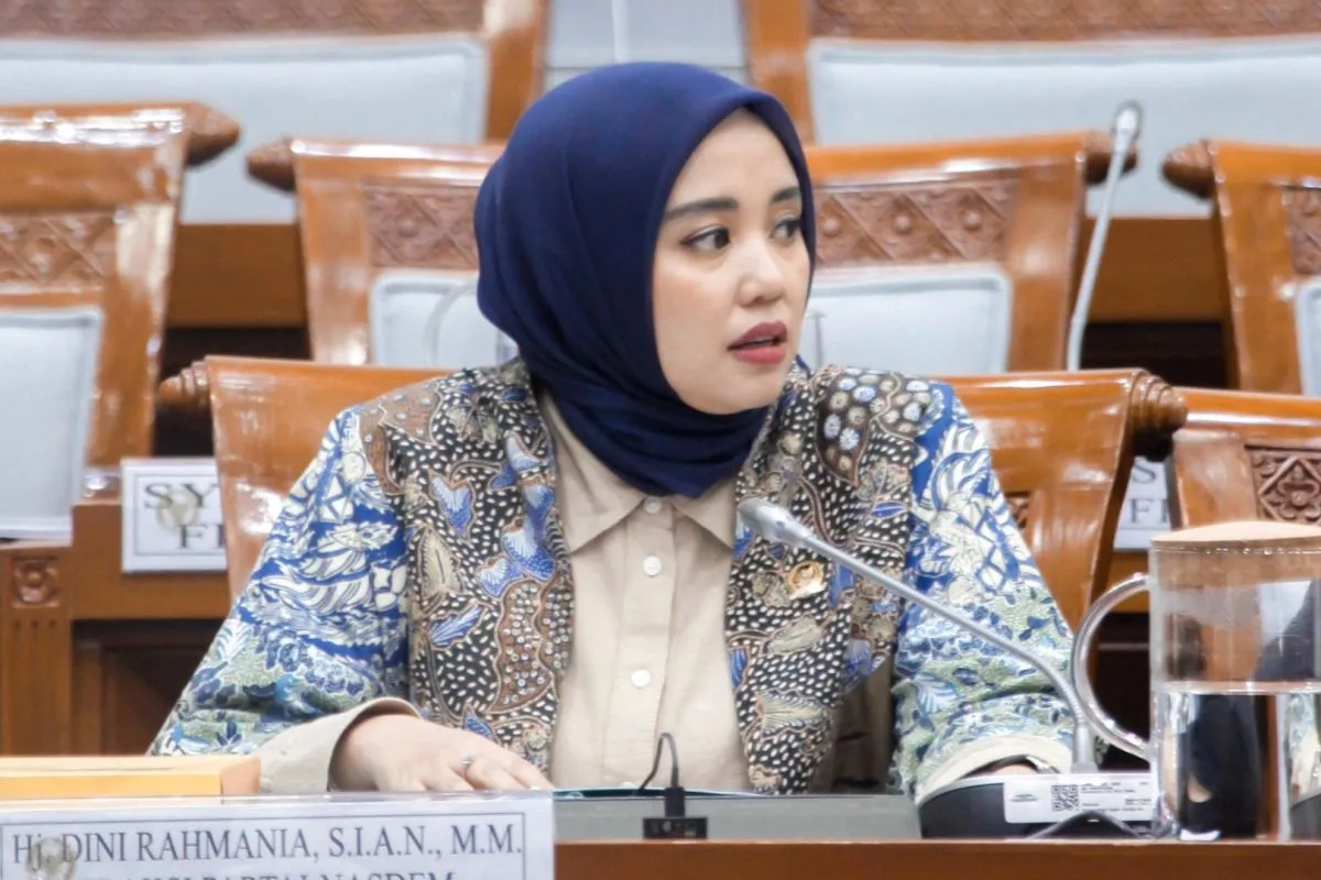 DPR: Kreativitas Diterima, Agama Jangan Dipermainkan