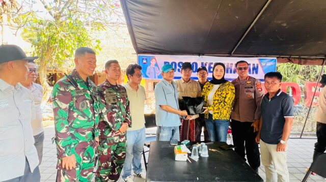 Sari Yuliati Tinjau Lokasi Kebakaran Desa Adat Sade, Serahkan Bantuan dan Siapkan Revitalisasi