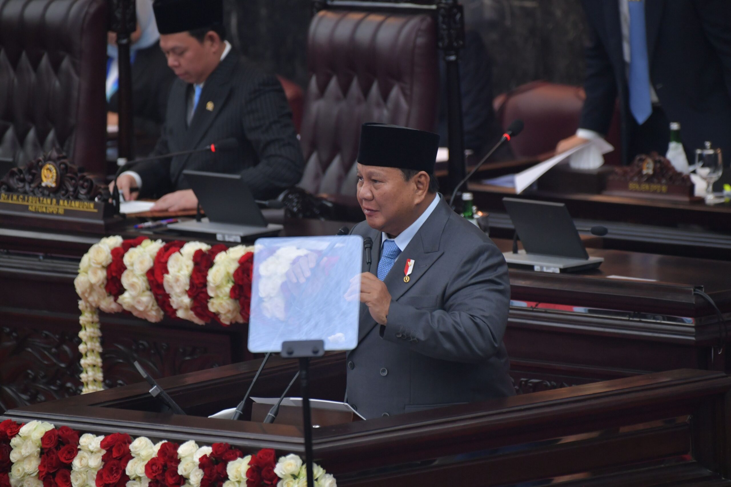 Prabowo: Bahasa Asing Dimulai Sejak SD