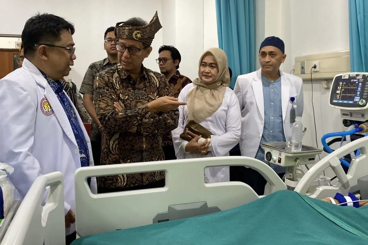Menkes Luncurkan Layanan Clipping Aneurisma Otak Perdana di Batam