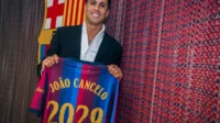 Barcelona Resmi Permanenkan Joao Cancelo