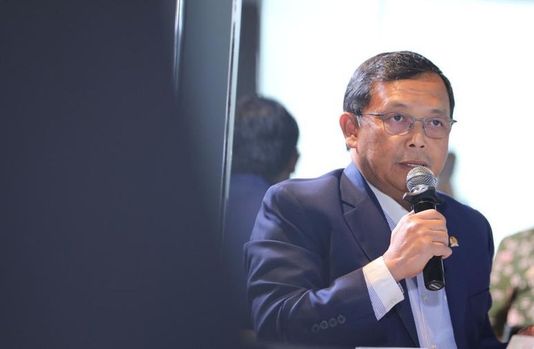 Batas Nikotin Dipersoalkan,Herman Khaeron: Petani Tembakau Terancam