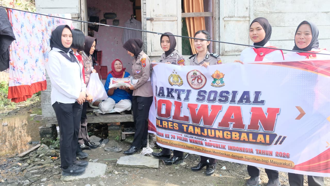 Jelang HUT Polwan Ke-78, Polwan Polres Tanjungbalai Salurkan Bansos