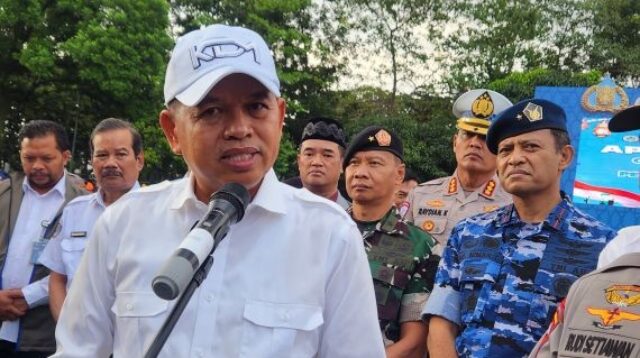 Dedi Mulyadi Ungkap Tumpukan Sampah 32 Tahun di Bandung