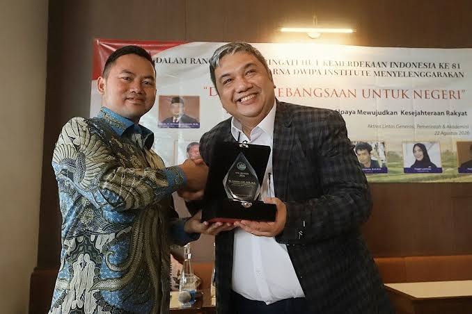 Ariawan Terpilih Tokoh Muda Jurnalistik Kreatif