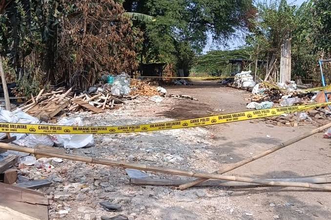 Jasad Pria Terbakar 100% Ditemukan di Bekasi