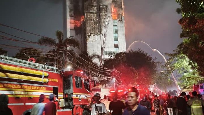 Kebakaran Gedung Bapenda DKI Diduga Bermula dari Lantai 11