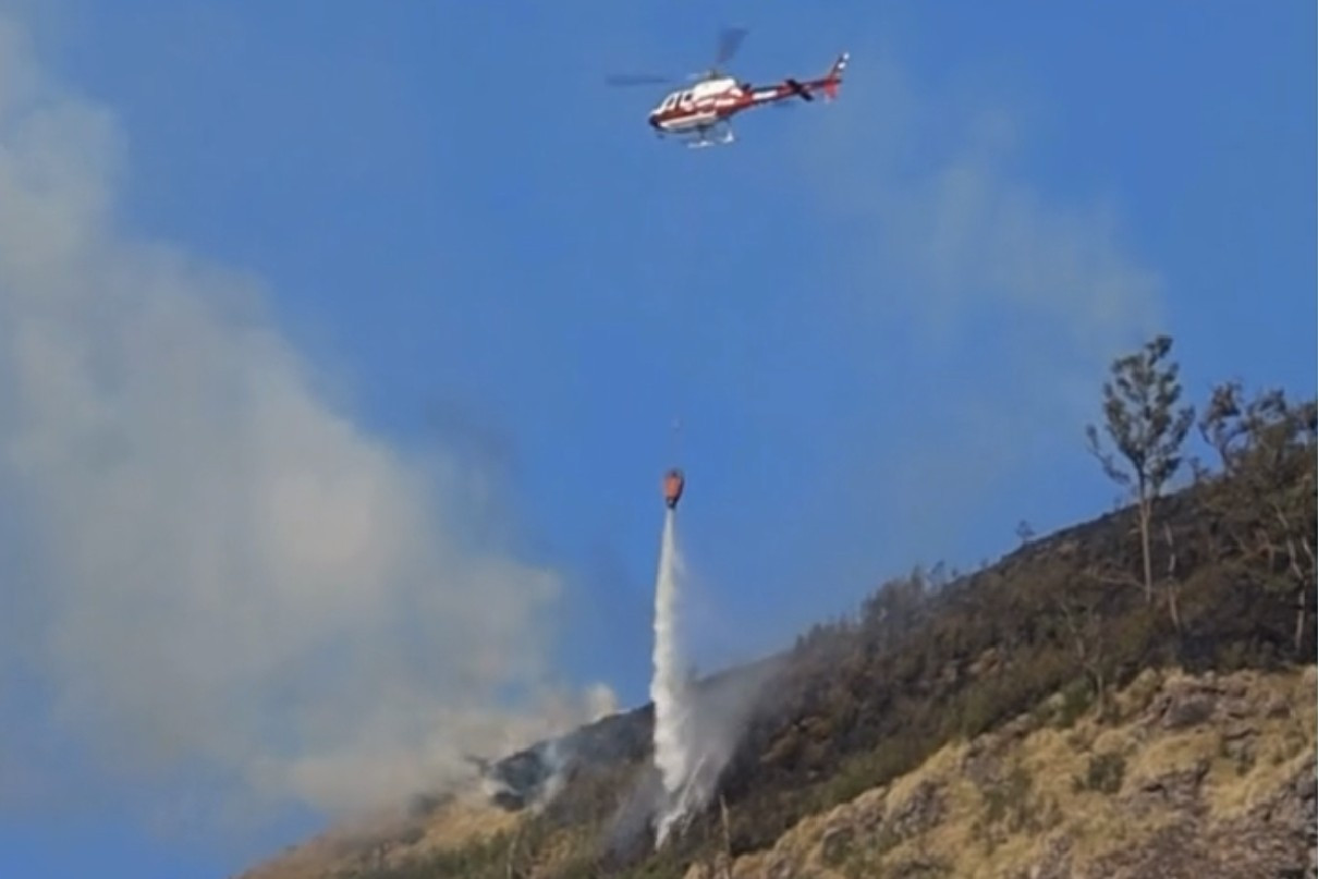 BNPB Kerahkan Helikopter Padamkan Karhutla Bromo