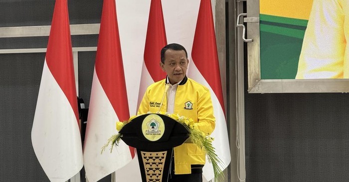 Bahlil: Pasokan BBM dan Listrik NTT Mulai Pulih