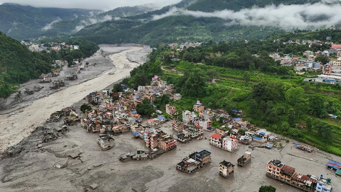 Banjir Bandang Nepal: 584 Tewas, Ribuan Hilang