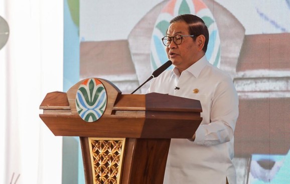 Pramono Instruksikan Sanksi Tegas bagi Pembuang Sampah Ilegal di Cilincing