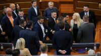 Rapat DPR Kosovo Ricuh, Kurti Dilempar Telur