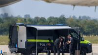 petugas-kepolisian-bekerja-di-dekat-pesawat-kargo-antonov-di-bandara-leipzighalle-schkeuditz-jerman-rabu-582026-setelah-sebuah-1785978083174_169 Jerman Siaga, Ancaman Perang Hibrida Meningkat