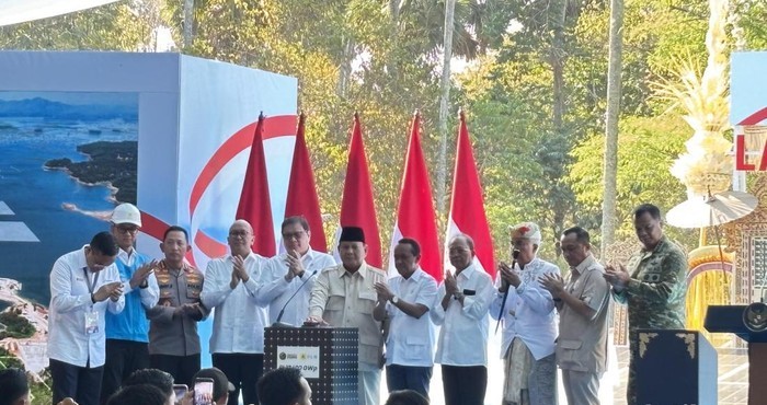 Prabowo Resmikan Groundbreaking PLTS 100 GWp di Bali
