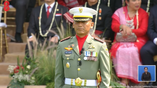 Kolonel Priyo Handoyo Pimpin Upacara Kemerdekaan di Istana