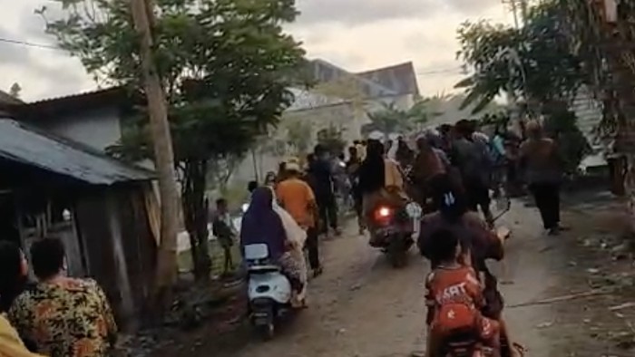 Gempa M7 NTT Picu Peringatan Tsunami, Warga Selayar Panik Evakuasi