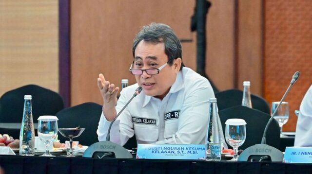 Wisatawan Bali Tembus 6,9 Juta, DPR Dorong Kajian Daya Dukung