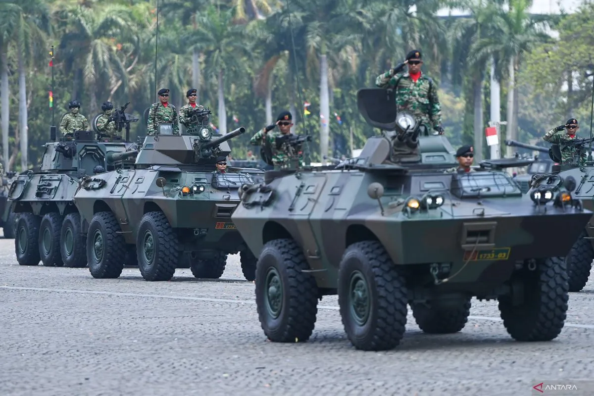Monas Jadi Panggung Defile 520 Kendaraan HUT TNI