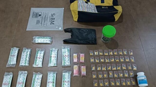 Polisi Bekasi Sita 18 Ribu Pil Ilegal