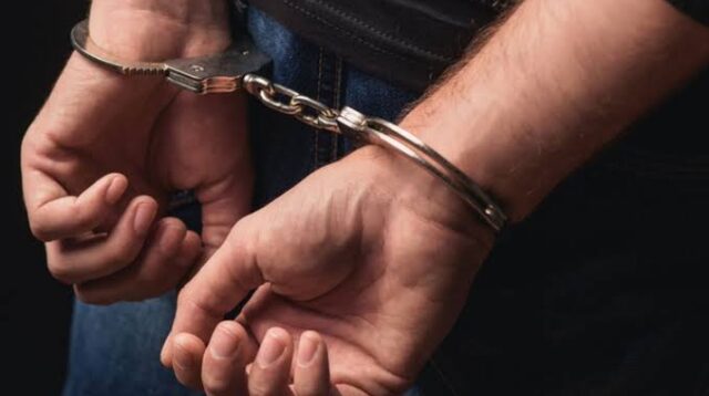Pria Bawa Celurit di Sudirman Diamankan Polisi