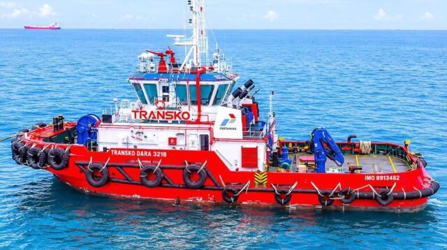 Kapal Transko Dara 3218 Siaga Dukung Distribusi Energi