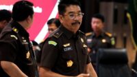 kejaksaan-agung-kejagung-menyita-barang-bukti-uang-rp-401-miliar-uang-tersebut-hasil-penyitaan-dugaan-tindak-pidana-korupsi-ta-1788164022855_169 Kejaksaan Benarkan Tersangka Kelima Korupsi Nikel CNI Ditangkap, Peran Eks Pejabat ESDM Terungkap