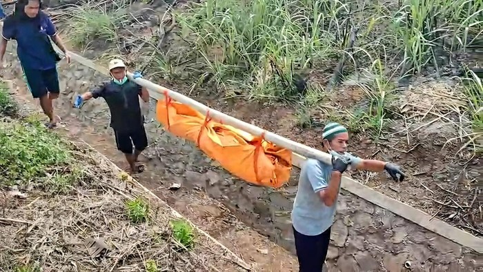 Misteri Mayat Terbungkus Plastik Gegerkan Warga Sukabumi