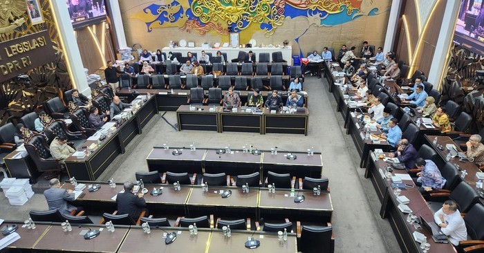 Baleg DPR: Data Negara Jangan Berakhir Jadi Tumpukan Arsip