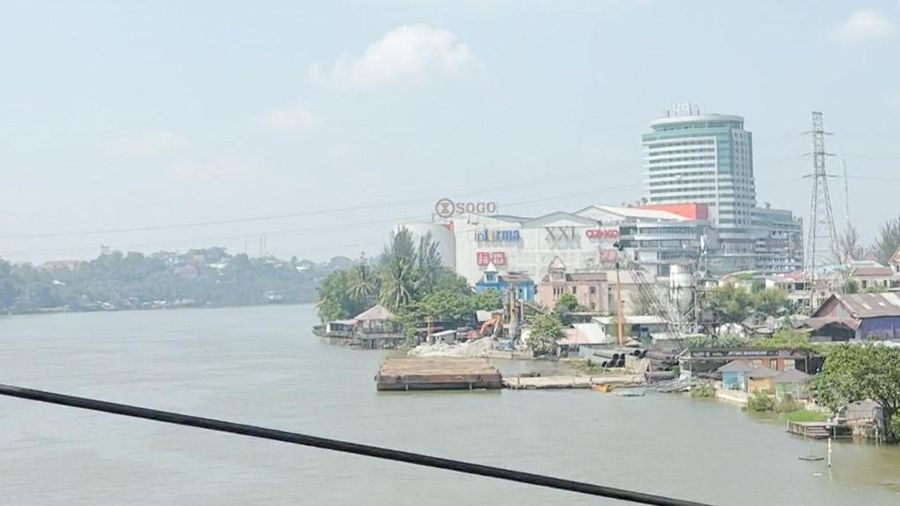 Air Sungai Mahakam Mendadak Berubah Biru
