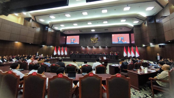 KPU Minta MK Tolak Gugatan soal Syarat Pendidikan Gibran