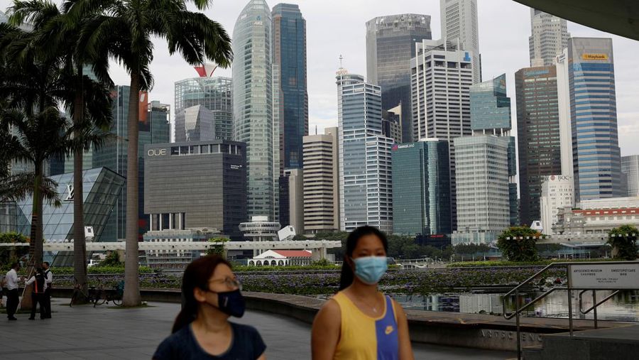 Singapura Naikkan Gaji Pejabat, Ekonomi Tak Merata
